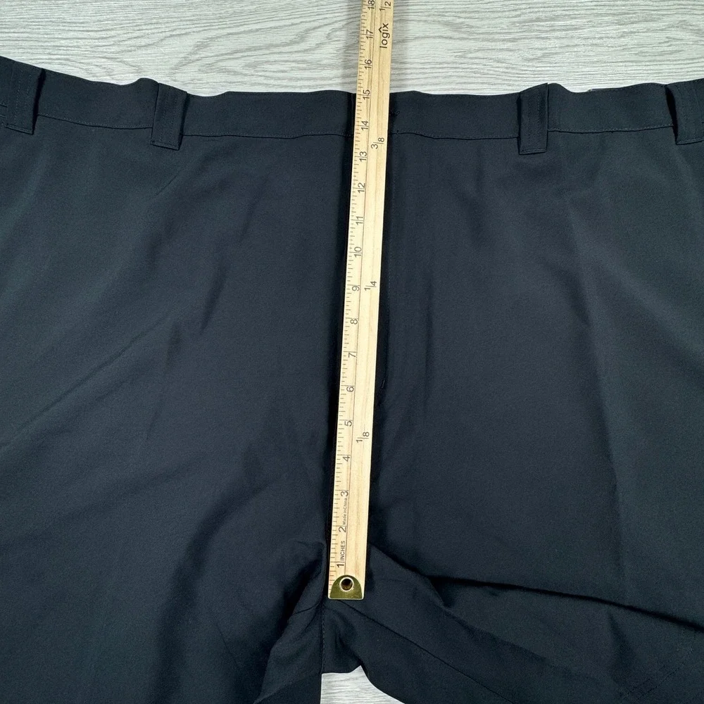 PGA Tour Men's Golf Shorts Pro Series Black Size 52 Moisture Wicking Stretch NWT